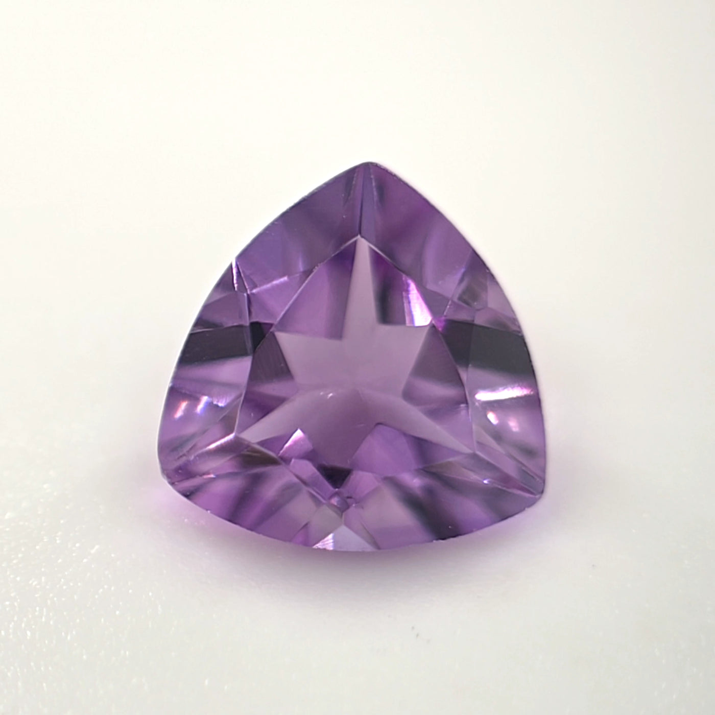 Amethyst 1.57 Ct Trillion Cut – Light Purple Loose Amethyst