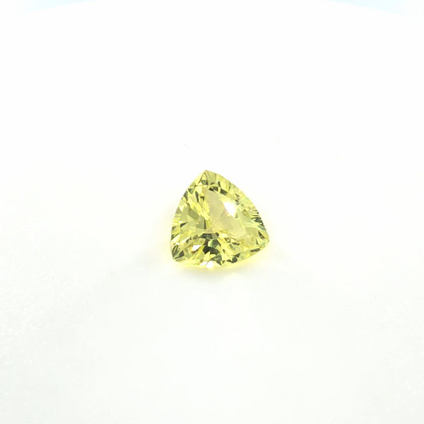 Chrysoberyl Trillion Cut 0.54 Ct – Light Yellow Green Chrysoberyl
