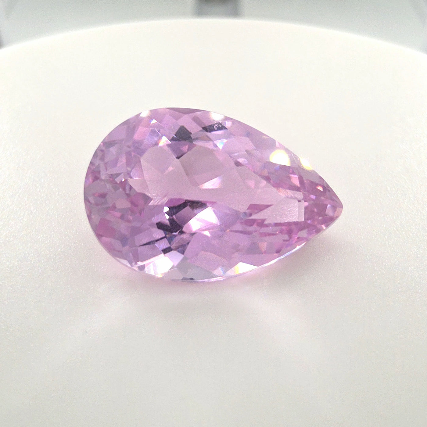 Kunzite Cushion Cut 8.80 Ct – Light Pinkish Purple Kunzite
