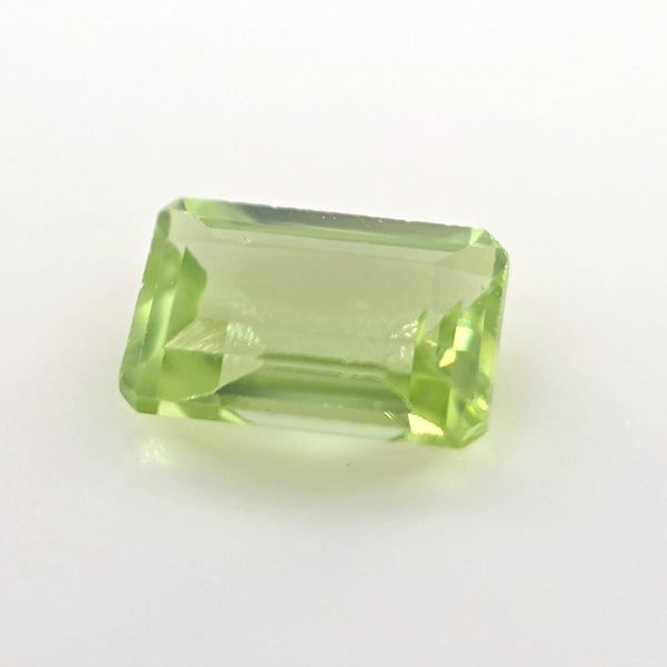Peridot Emerald Cut 0.68 Ct – Lime Green Natural Peridot