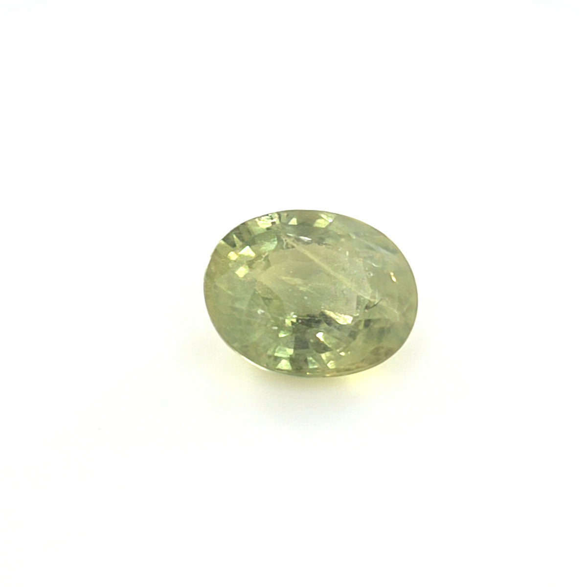 Yellow-Green Sapphire Oval Cut 1.04 Ct – Natural Sapphire
