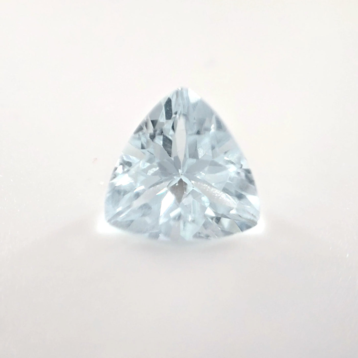 Aquamarine Trillion Cut 1.36 Ct – Light Icy Blue Natural Beryl