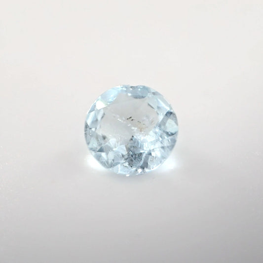 0.65 Ct Lt Sky Blue Aquamarine
