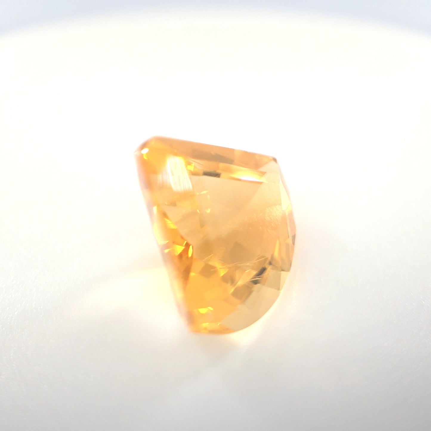 Golden Honey Citrine Trillion Cut 4.61 Ct