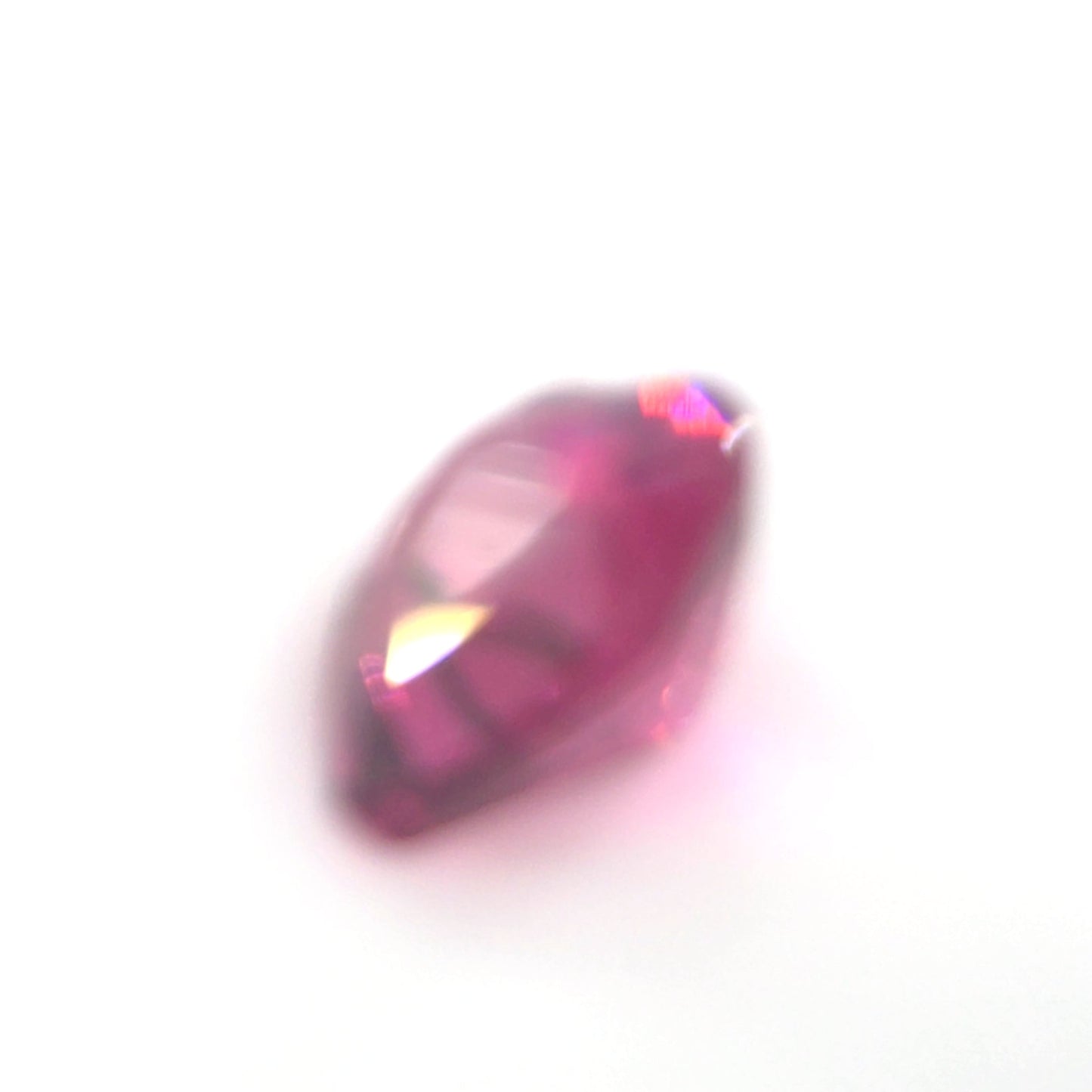 Rhodolite Garnet Heart Cut 0.97 Ct – Raspberry Red Natural Garnet