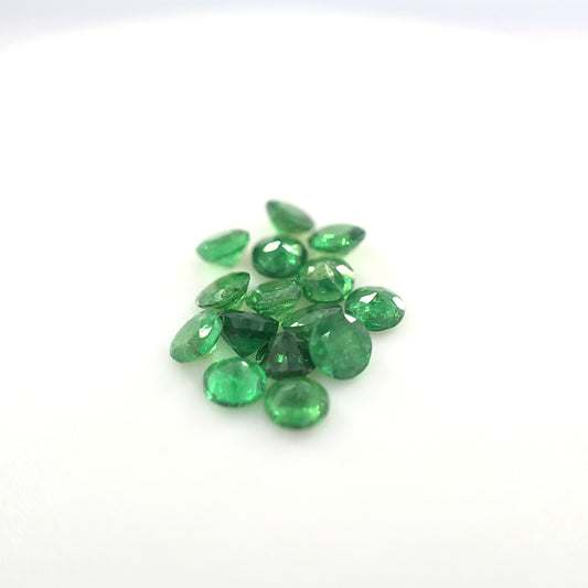 Tsavorite Garnet Round Cut Parcel – 1.54 TCW – Vivid Green Natural Garnets