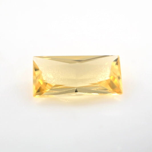 0.71 Ct Golden Yellow Heliodor (Beryl)