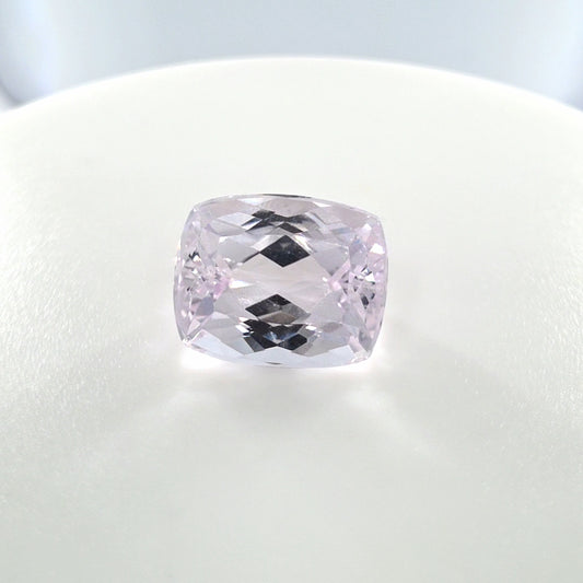 Kunzite Cushion Cut 3.86 Ct – Light Pinkish Purple Kunzite