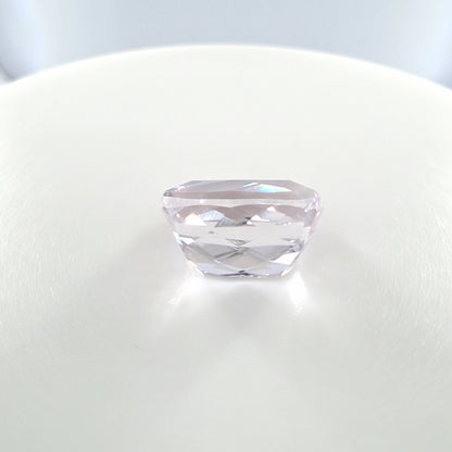Kunzite Cushion Cut 3.86 Ct – Light Pinkish Purple Kunzite