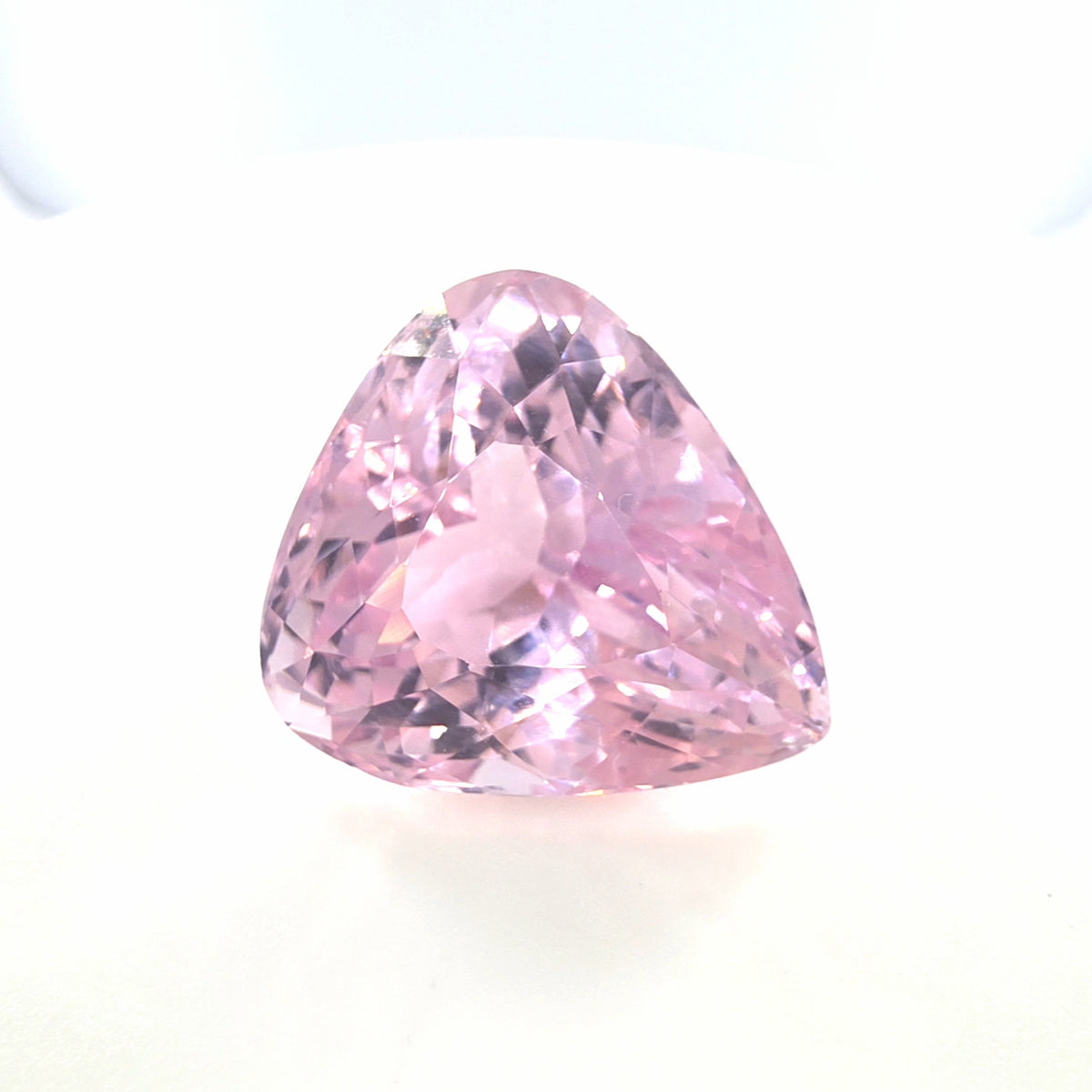 Pink Kunzite Trillion Cut 16.88 Ct – Natural Kunzite Gemstone