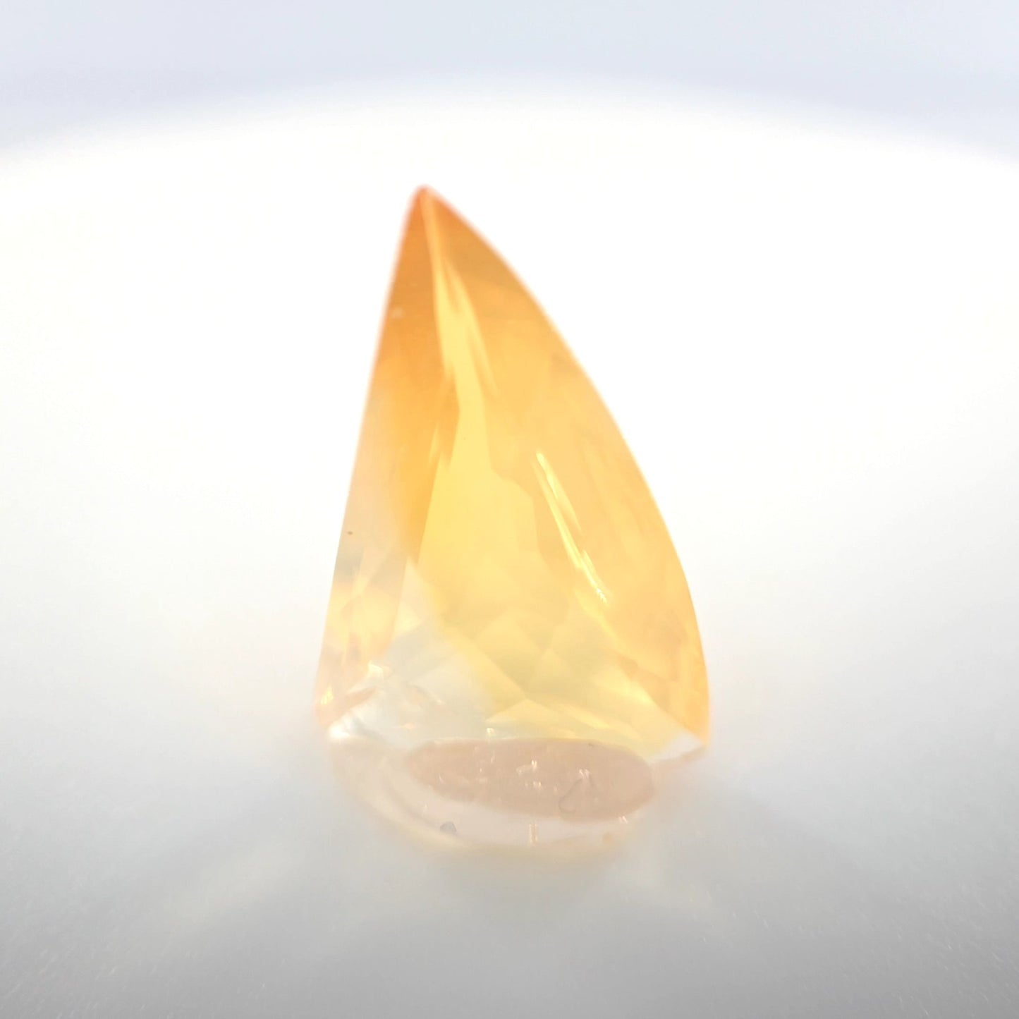 Mexican Fire Opal Sail Cut 1.96 Ct – Golden Yellow