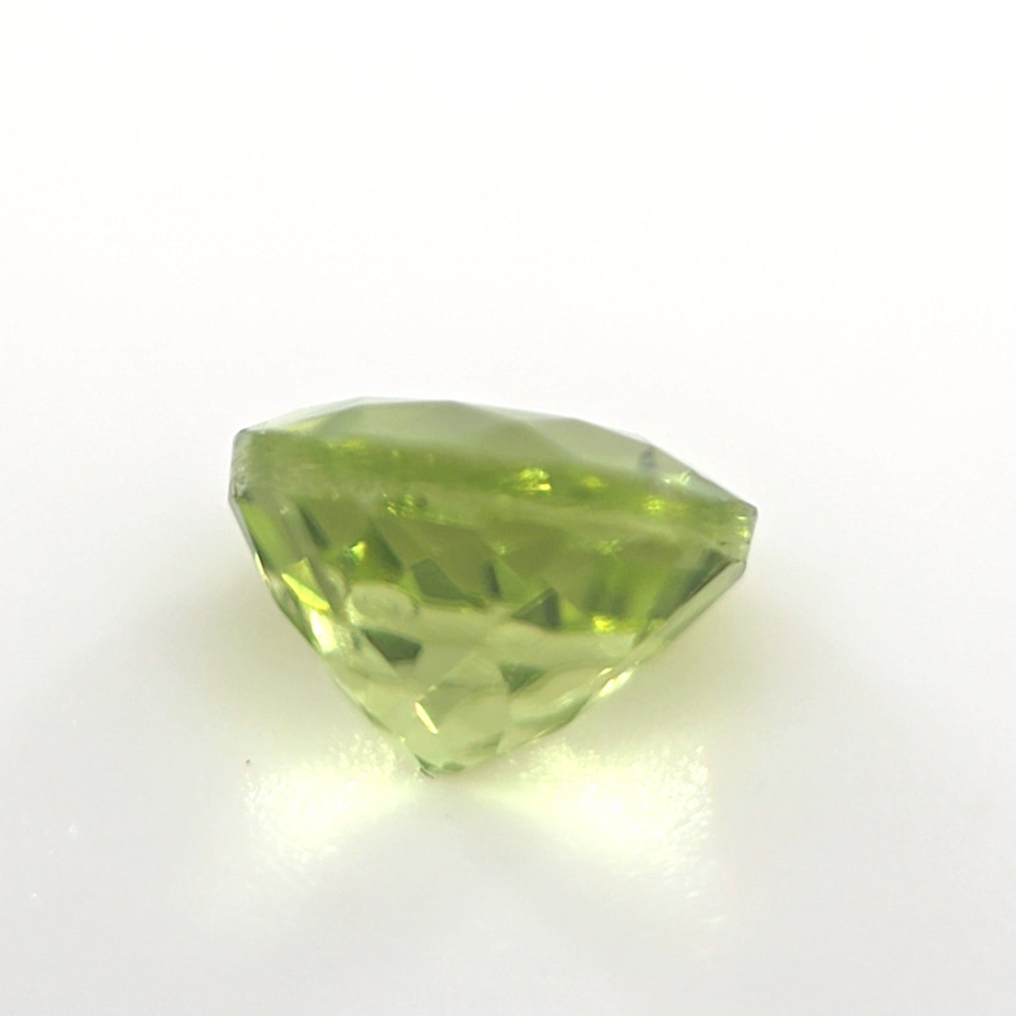 Peridot Round Cut 0.84 Ct – Lime Green Natural Peridot
