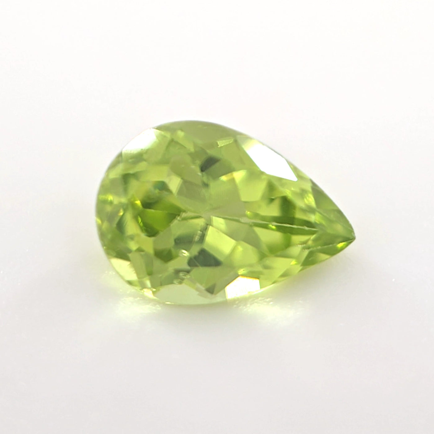 Peridot Pear Cut 0.76 Ct – Lime Green Natural Peridot