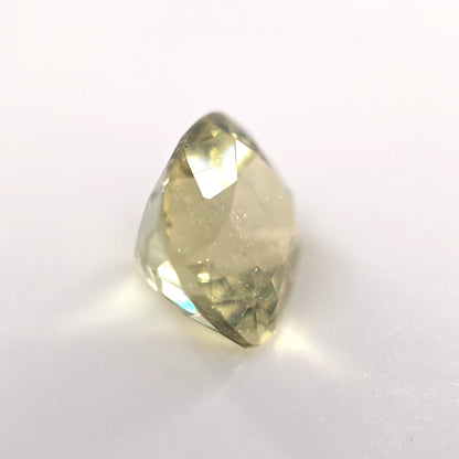 Peridot 3.92 Ct Cushion Cut – Light Yellow-Green Loose Peridot
