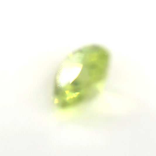 Peridot 0.80 Ct Trillion Cut – Bright Yellow-Green Loose Peridot