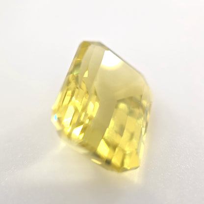 5.75 Ct Quartz Rectangle Cut – Yellow