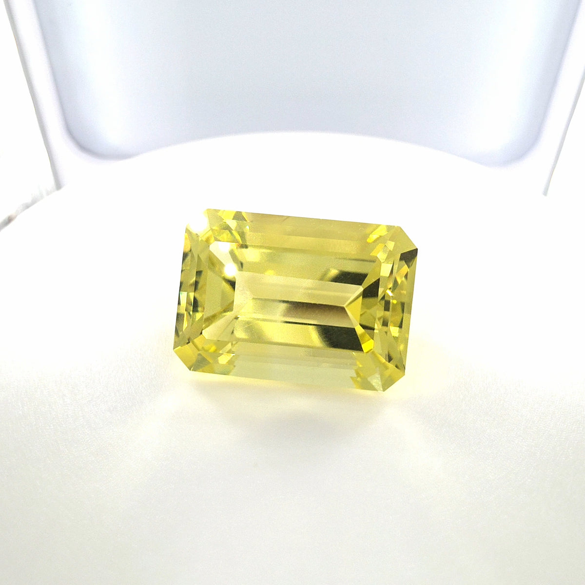 Lemon Quartz Emerald Cut 16.22 Ct – Bright Yellow Quartz