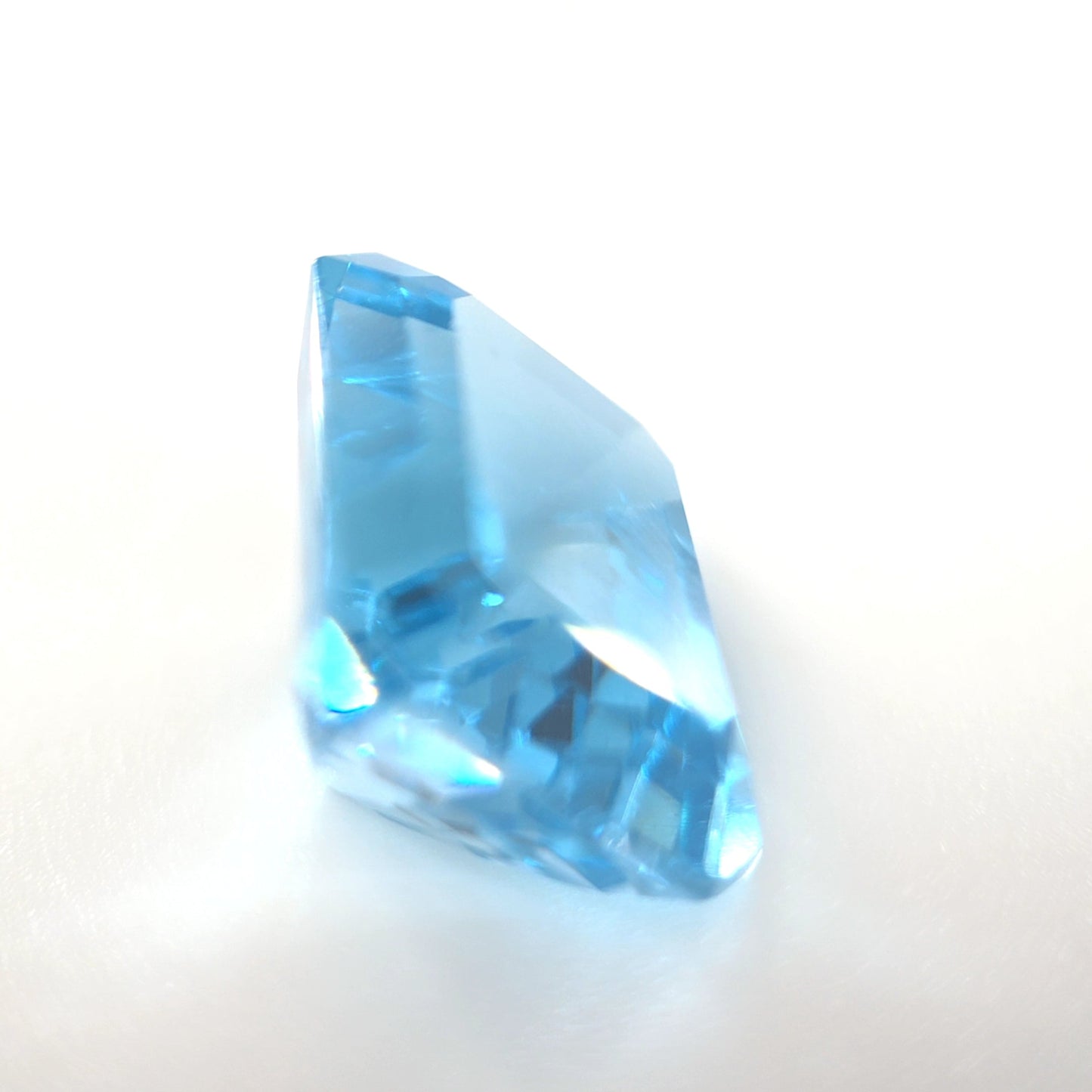 Sky Blue Topaz Emerald Cut 8.25 Ct – Natural Topaz