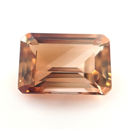 4.48 Ct Champagne Topaz Emerald Cut – Warm Golden Brown