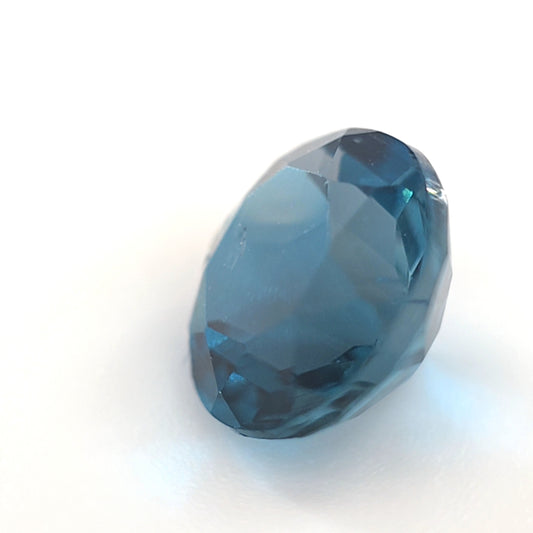 1.75 Ct Deep Blue Topaz Round Cut – Bold Teal Blue