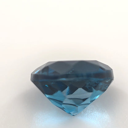 1.75 Ct Deep Blue Topaz Round Cut – Bold Teal Blue