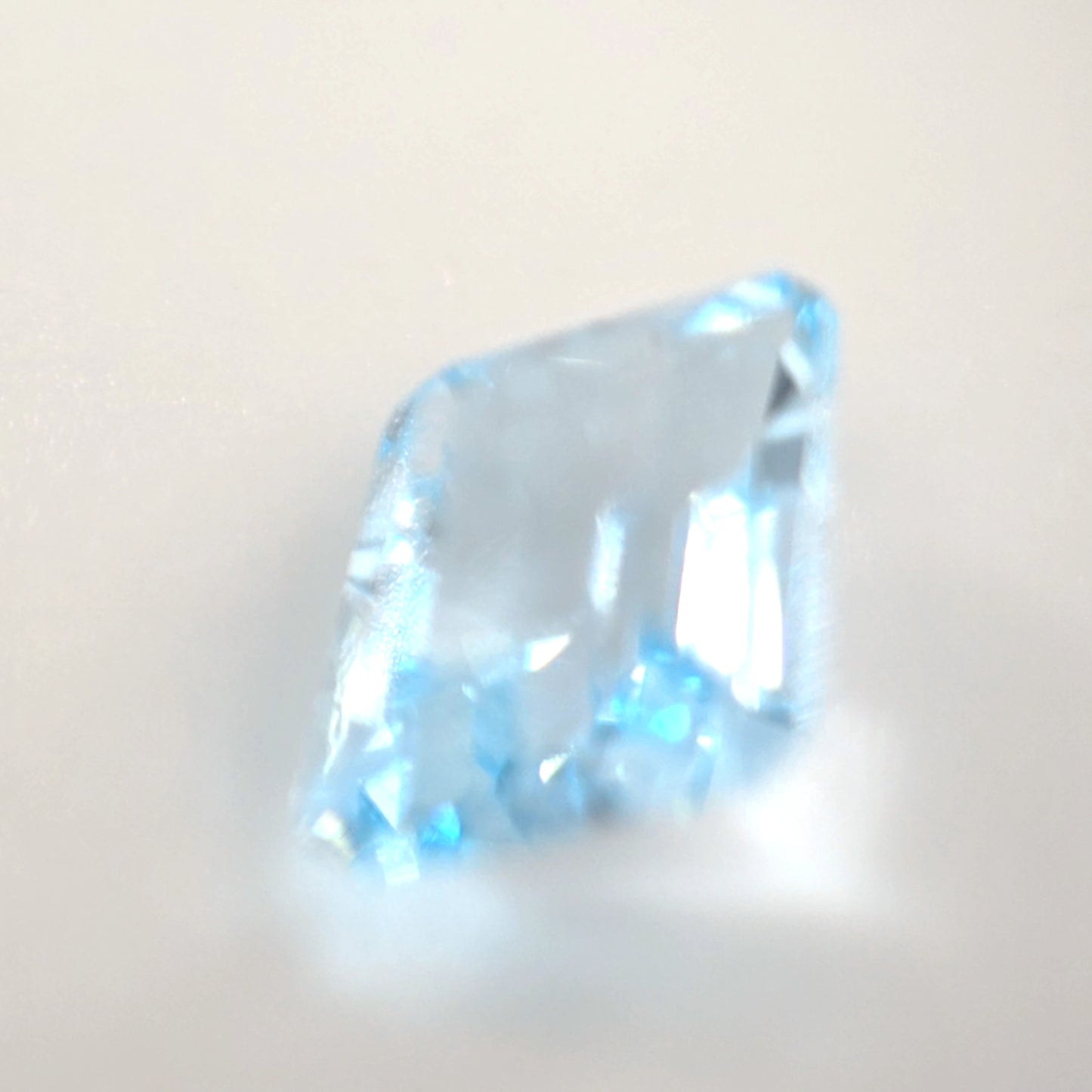 2.00 Ct Light Blue Topaz Emerald Cut – Icy Sky Blue