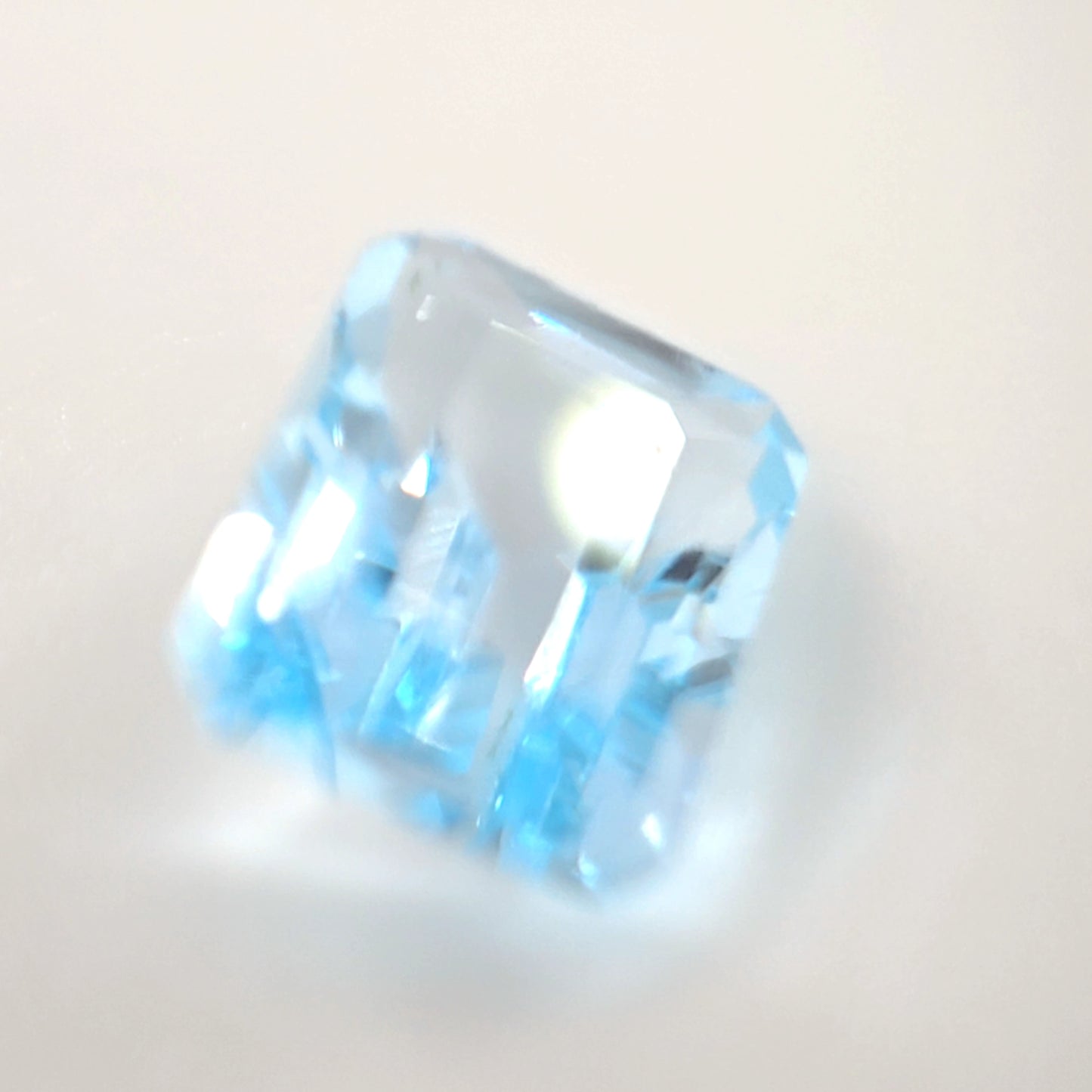 2.00 Ct Light Blue Topaz Emerald Cut – Icy Sky Blue