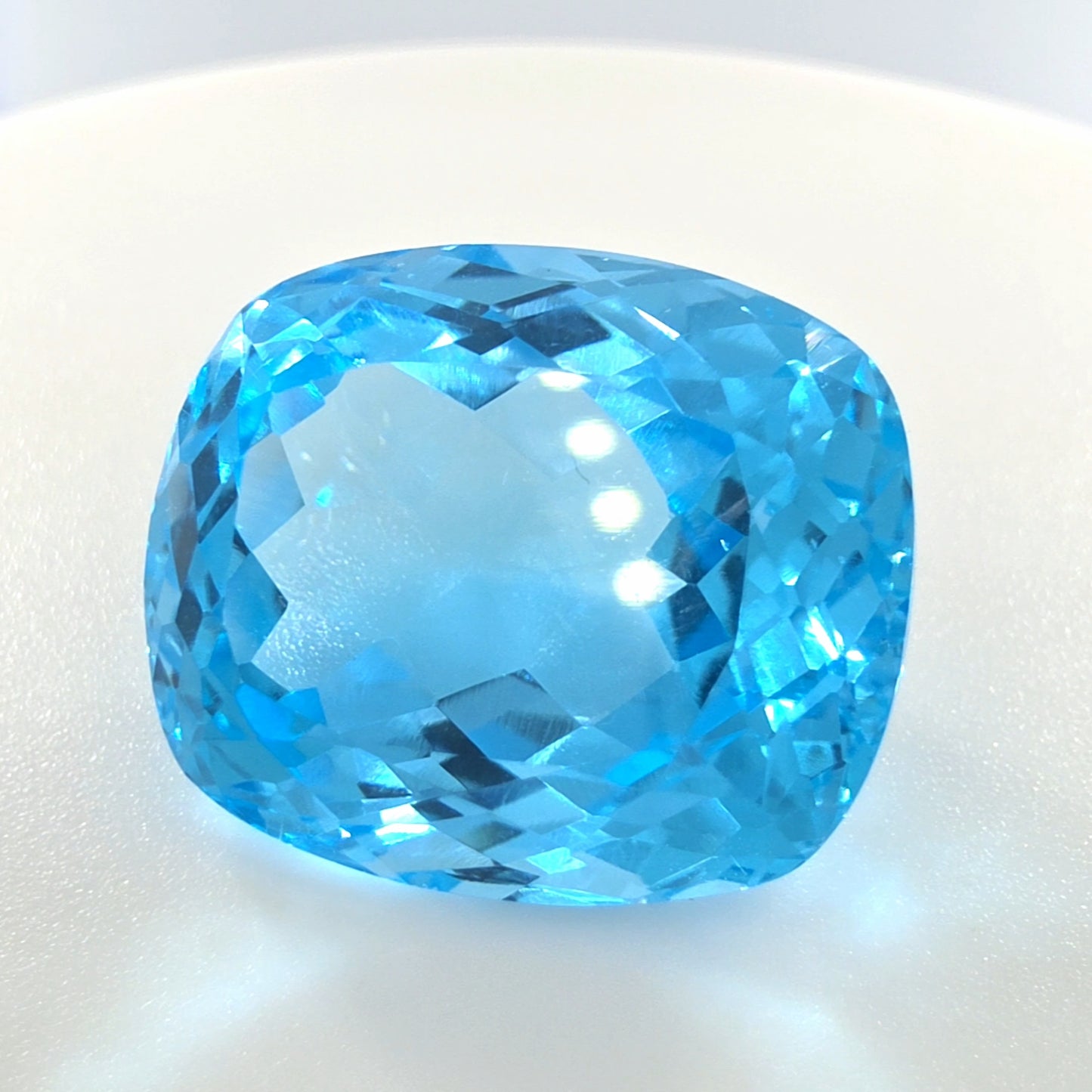 Swiss Blue Topaz Cushion Cut 20.30 Ct – Vivid Electric Blue Topaz