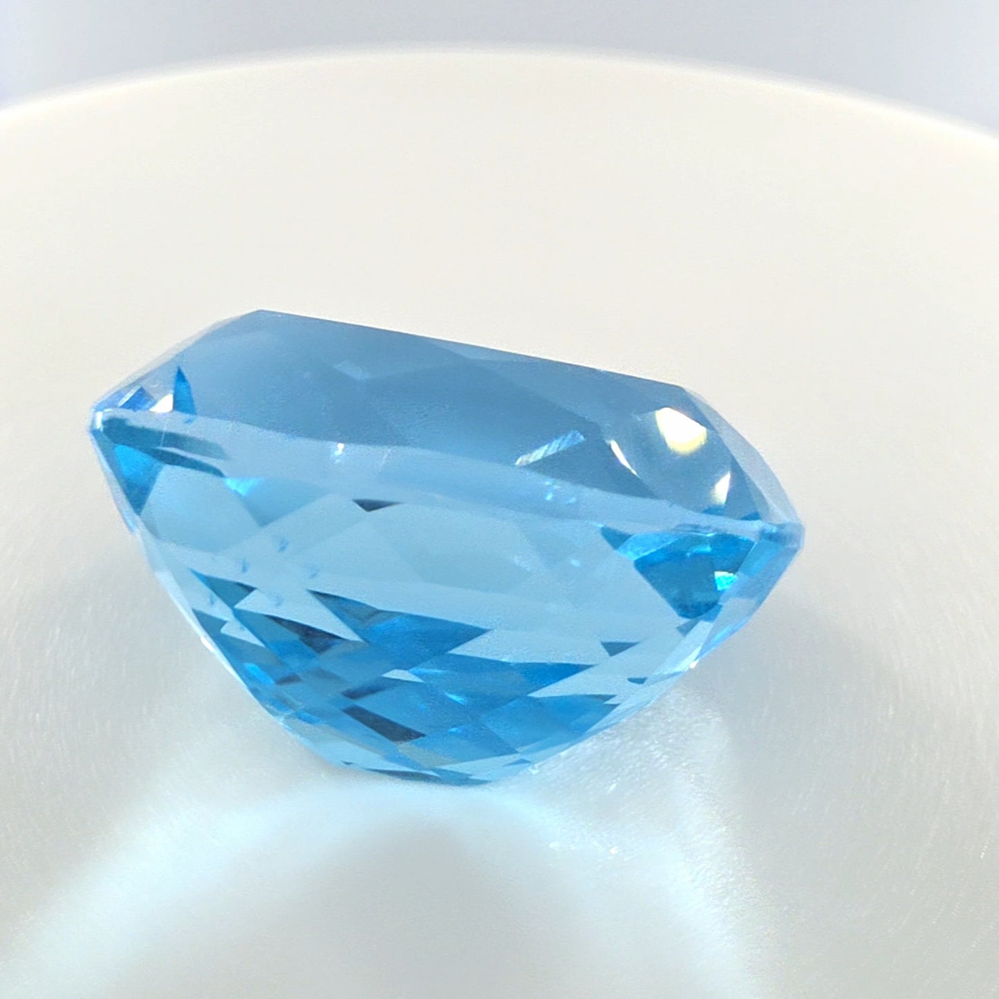 Swiss Blue Topaz Cushion Cut 20.30 Ct – Vivid Electric Blue Topaz