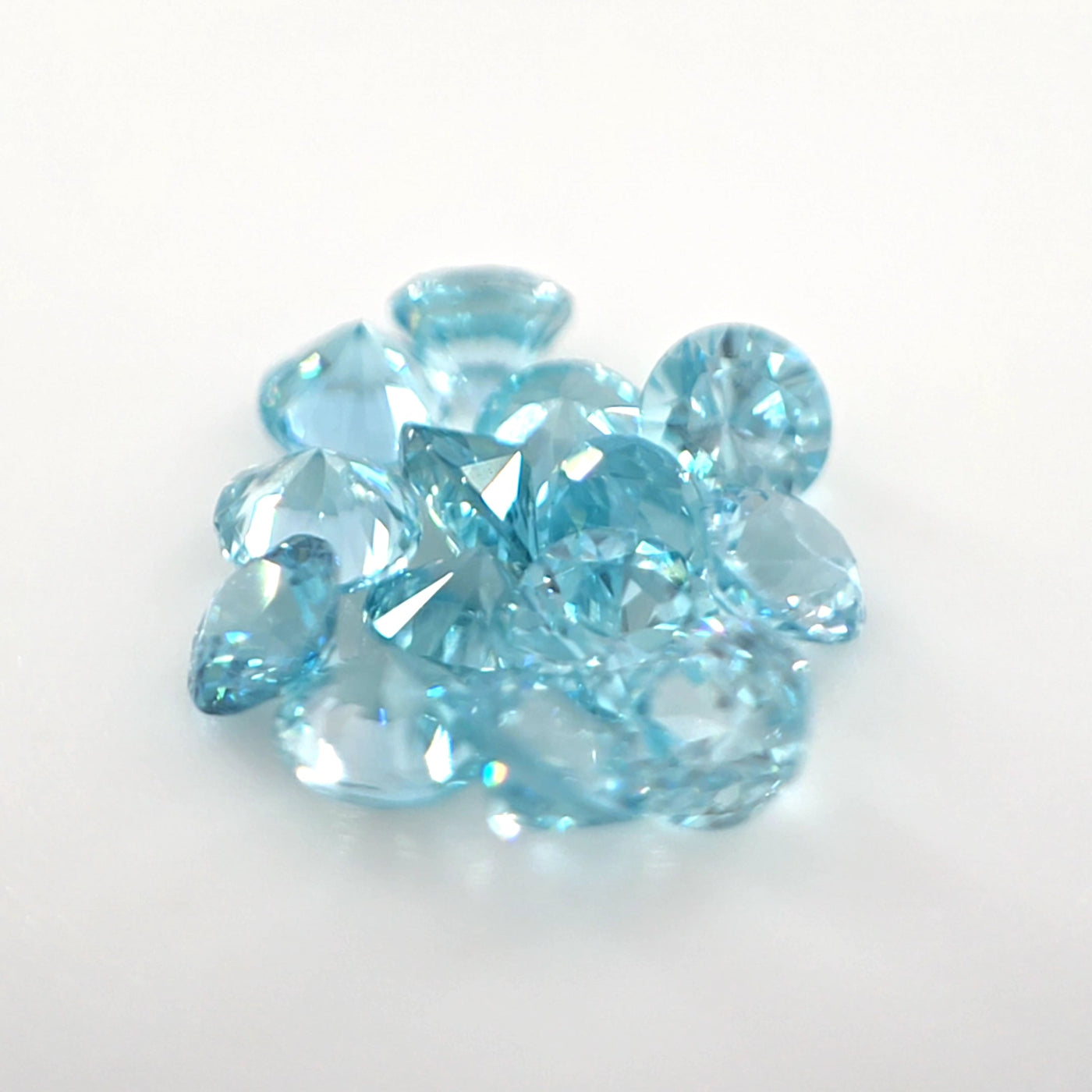 Blue Zircon Parcel 2.33 Ct – Aqua Blue 14 Stone Parcel
