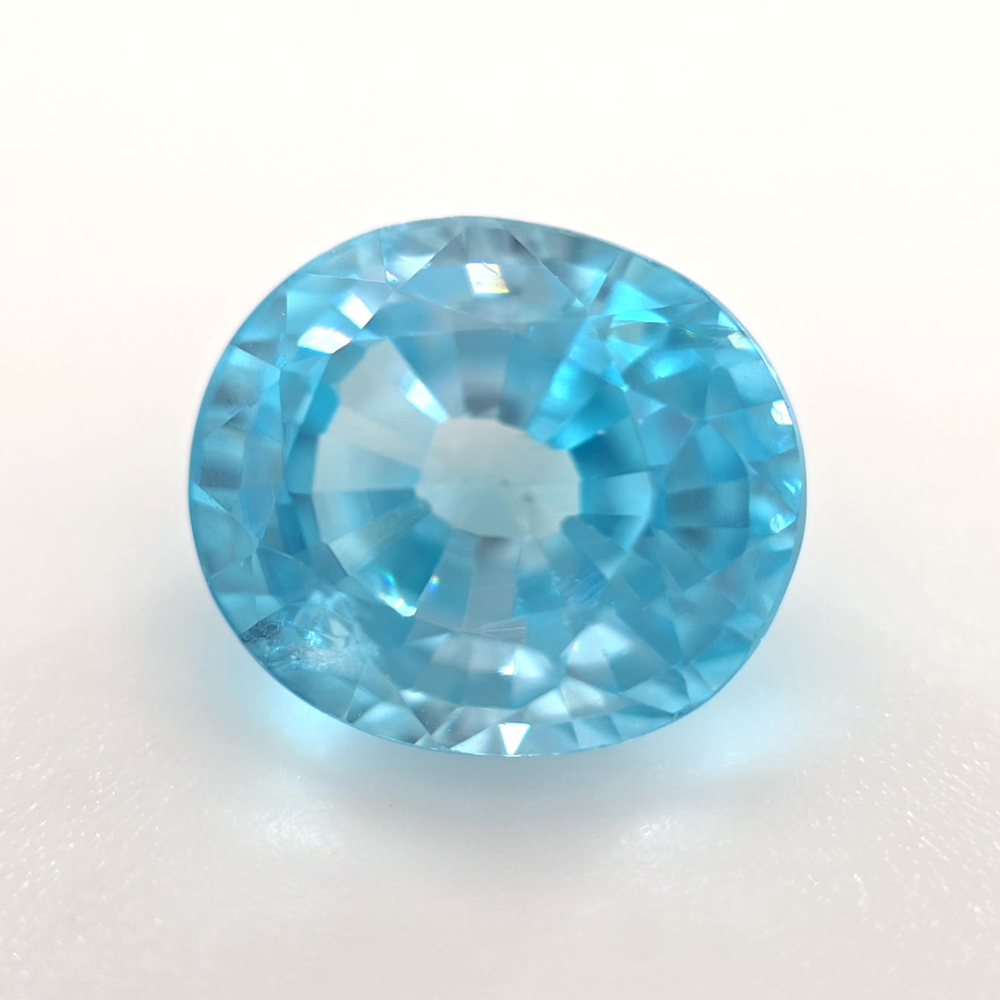 5.29 Ct Blue Zircon Oval Cut – Bright Electric Blue